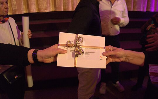 KulturKINO - Nicht ganz koscher. Eine göttliche Komödie - Foto: Aleyna Kalayci