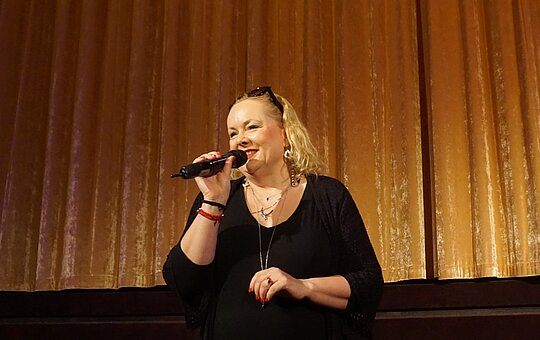 KulturKINO- More than Strangers - Foto: Aleyna Kalayci